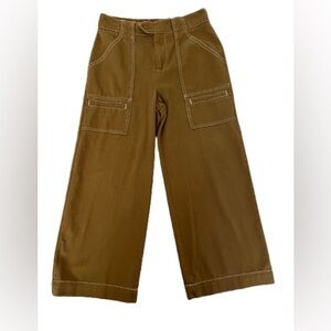Anthropologie Tan Wide Leg Cargo Capris. Size 2
